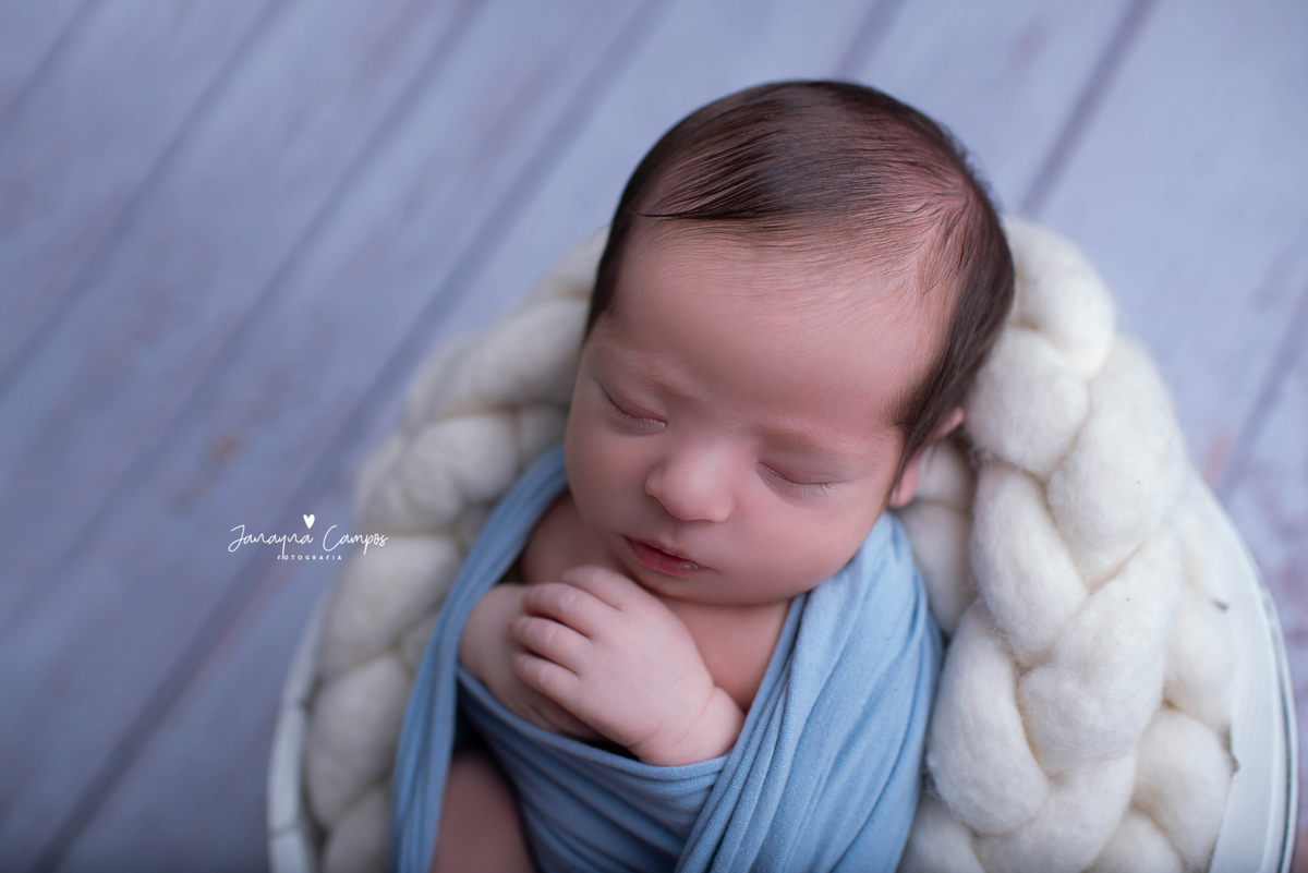Newborn menino azul
