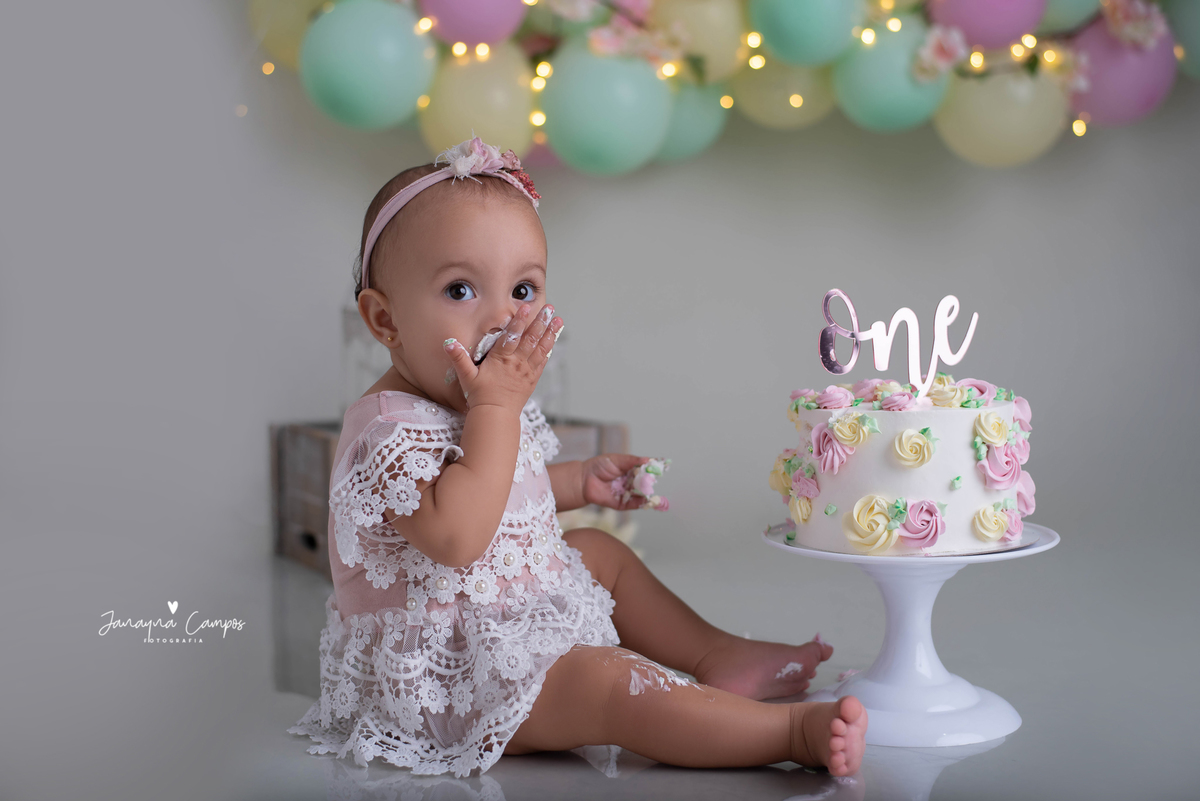 Smash the Cake Jardim Encantado bolo