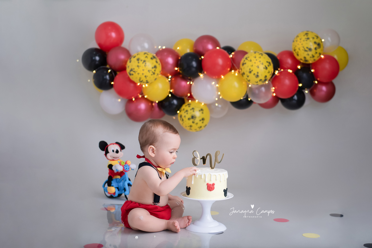 Smash the cake mickey 