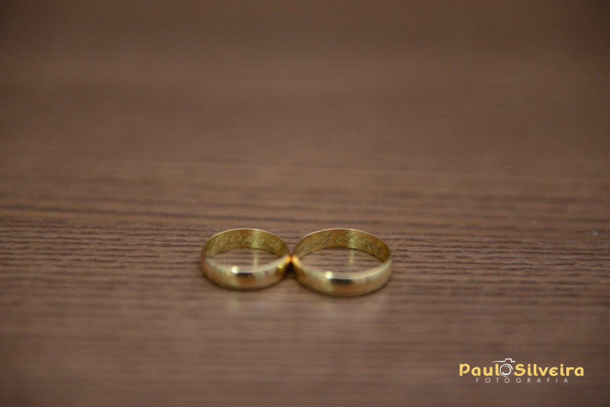 alianças do noivos