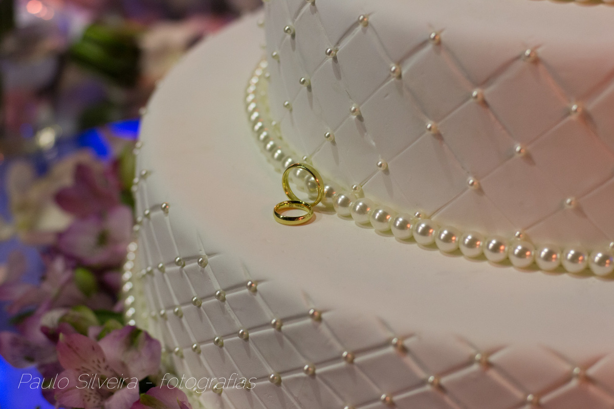 alianças bolo casamento