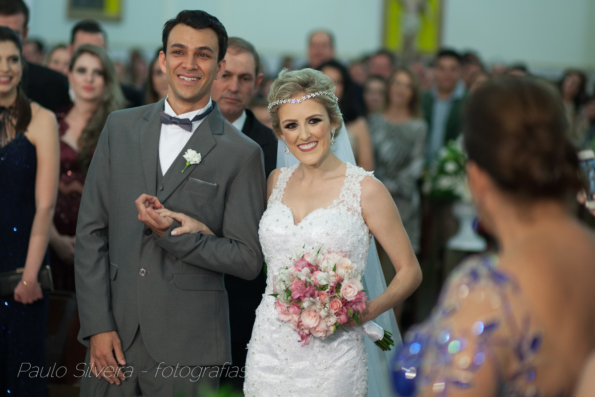 noivos entrada igreja