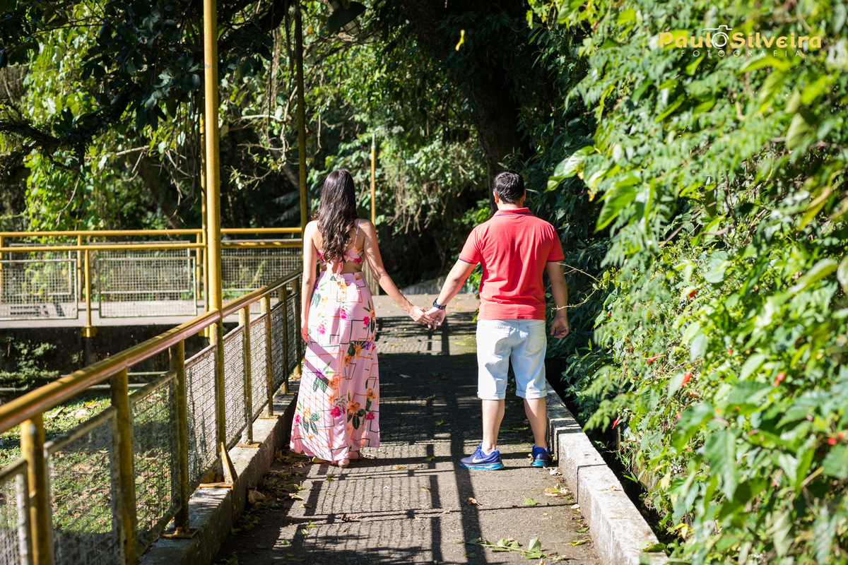 cascata das antas, foto casal indo embora