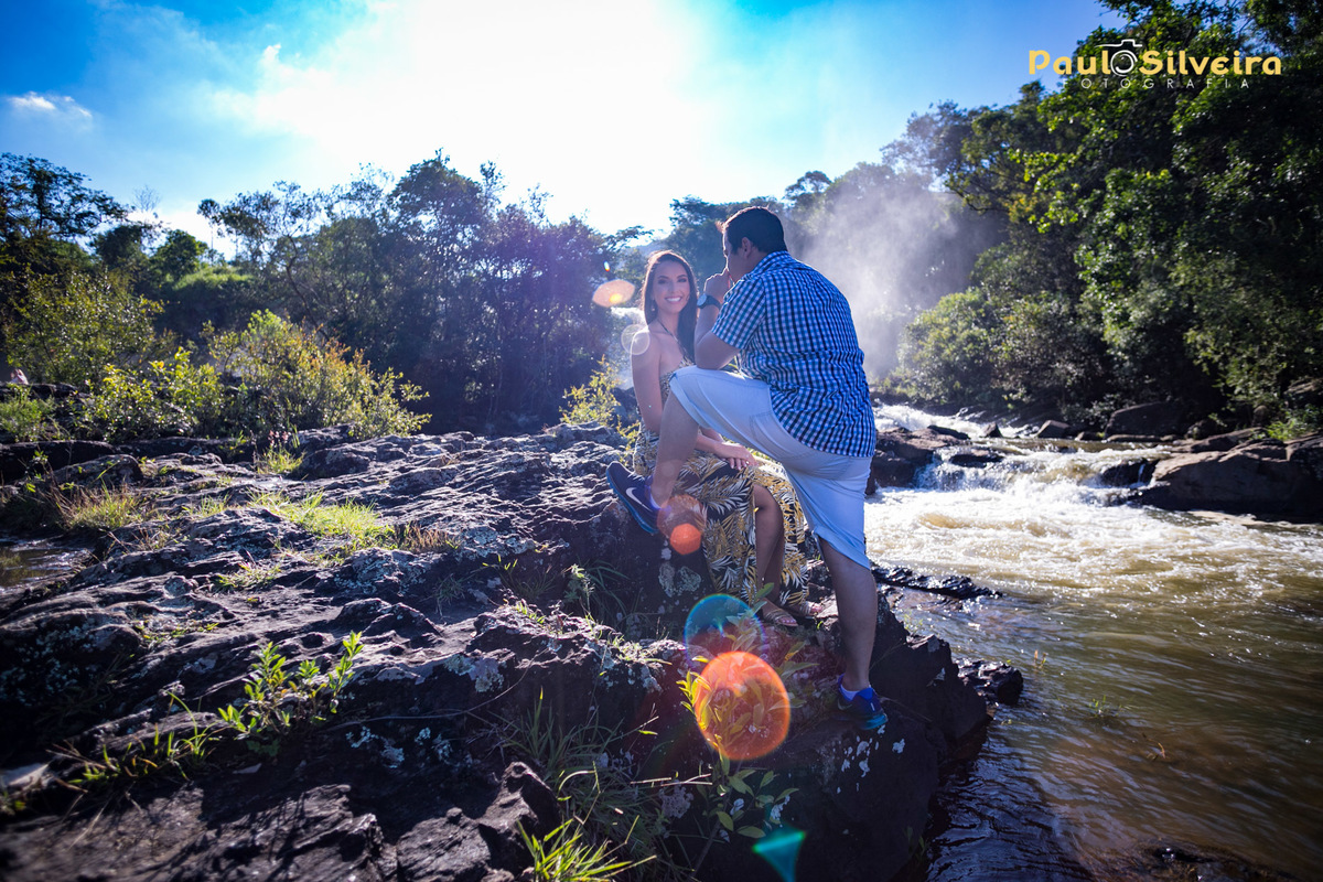 lindo casal foto de romantismo - cachoeira véu das noivas