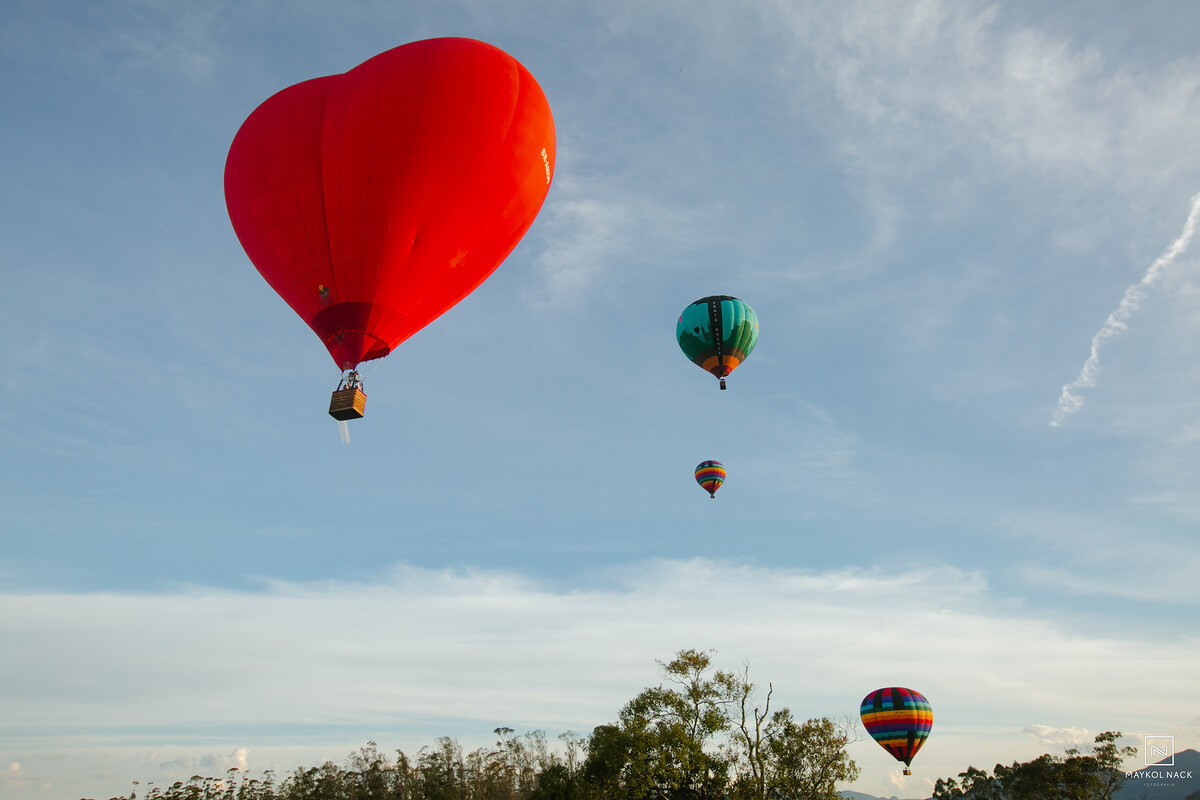 voar de balão praia grande