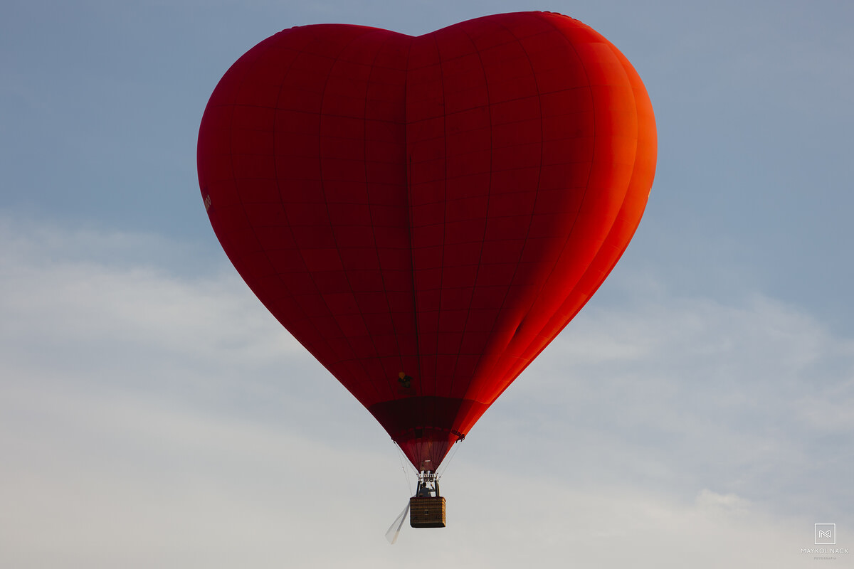 balão de coração voo balonismo