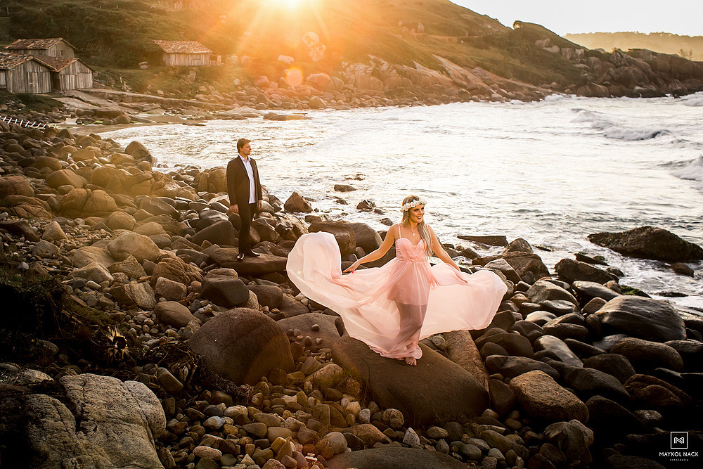 fotos de casal na praia do rosa sul