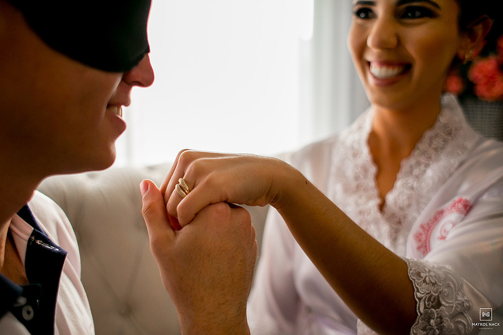 aparador de aliança para dar no dia do casamento