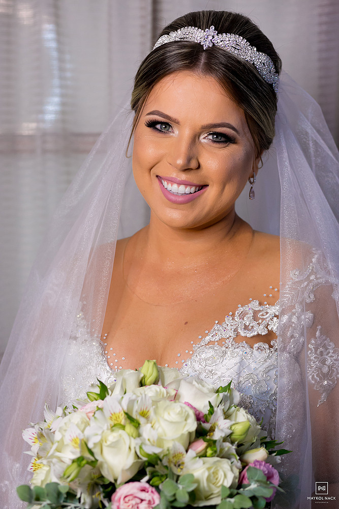 penteado de noiva sao ludgero