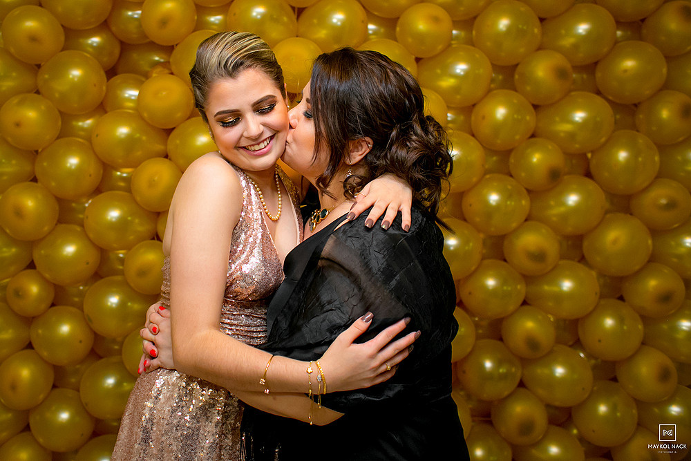mae e filha jantar de formatura