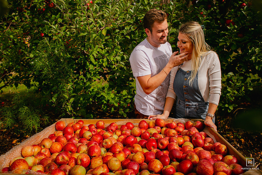 noivos edu e karol nas maçãs em sao joaquim