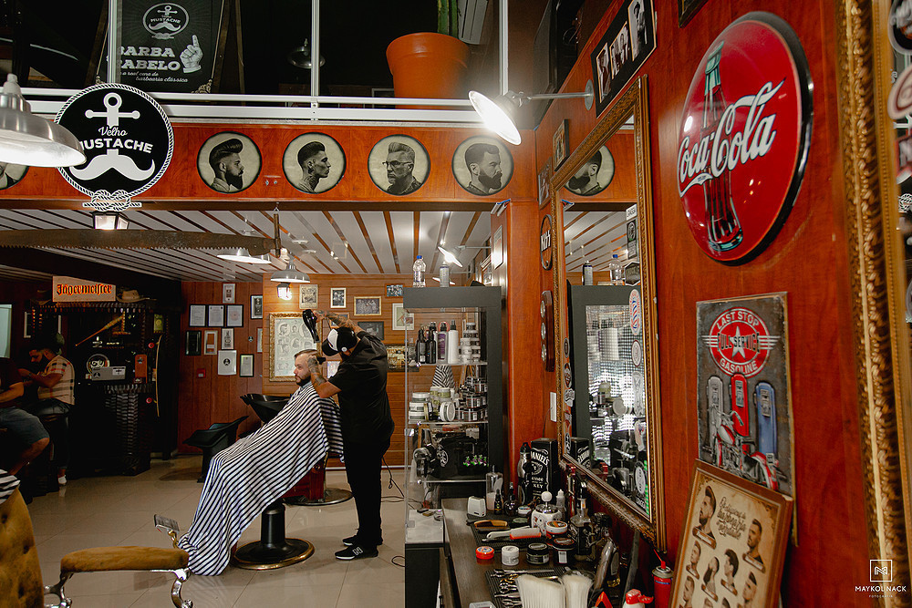 barbearia velho mustache