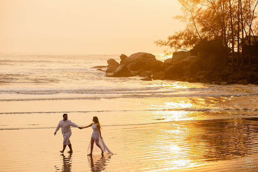 book de casal na praia do rosa