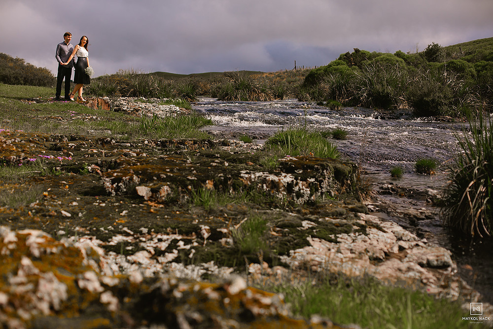 noivos no parador casa da montanha