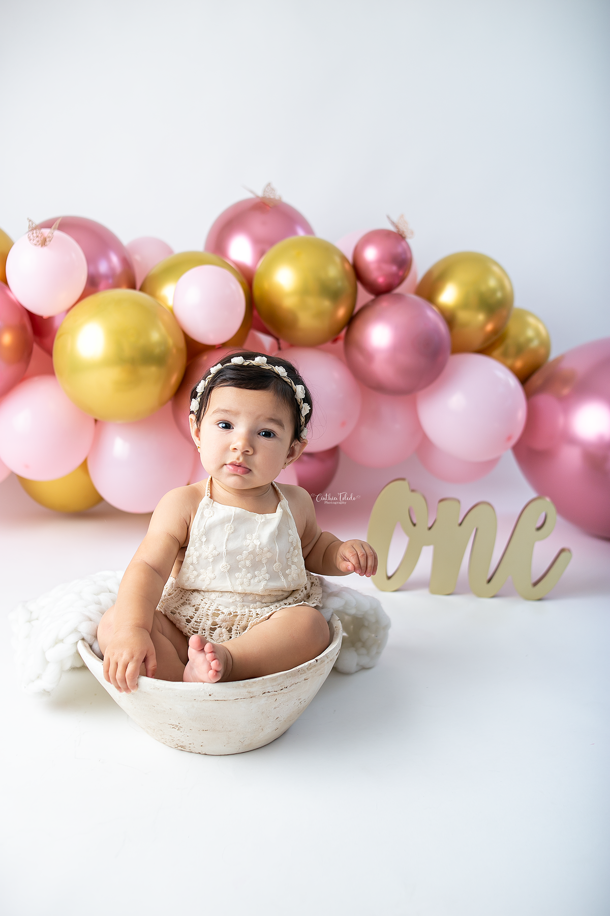 ensaio fotografico de cake Smash  de 1 aninho, fotografado por Cinthia Toledo Photography em Malden- MA. 