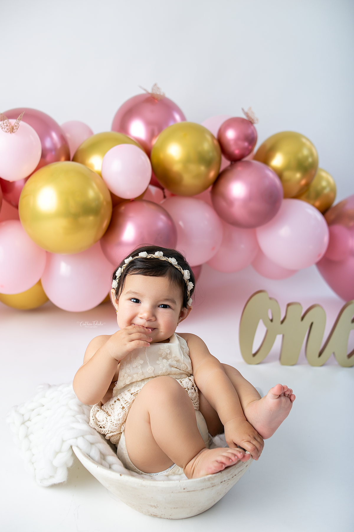 ensaio fotografico de cake Smash  de 1 aninho, fotografado por Cinthia Toledo Photography em Malden- MA. 