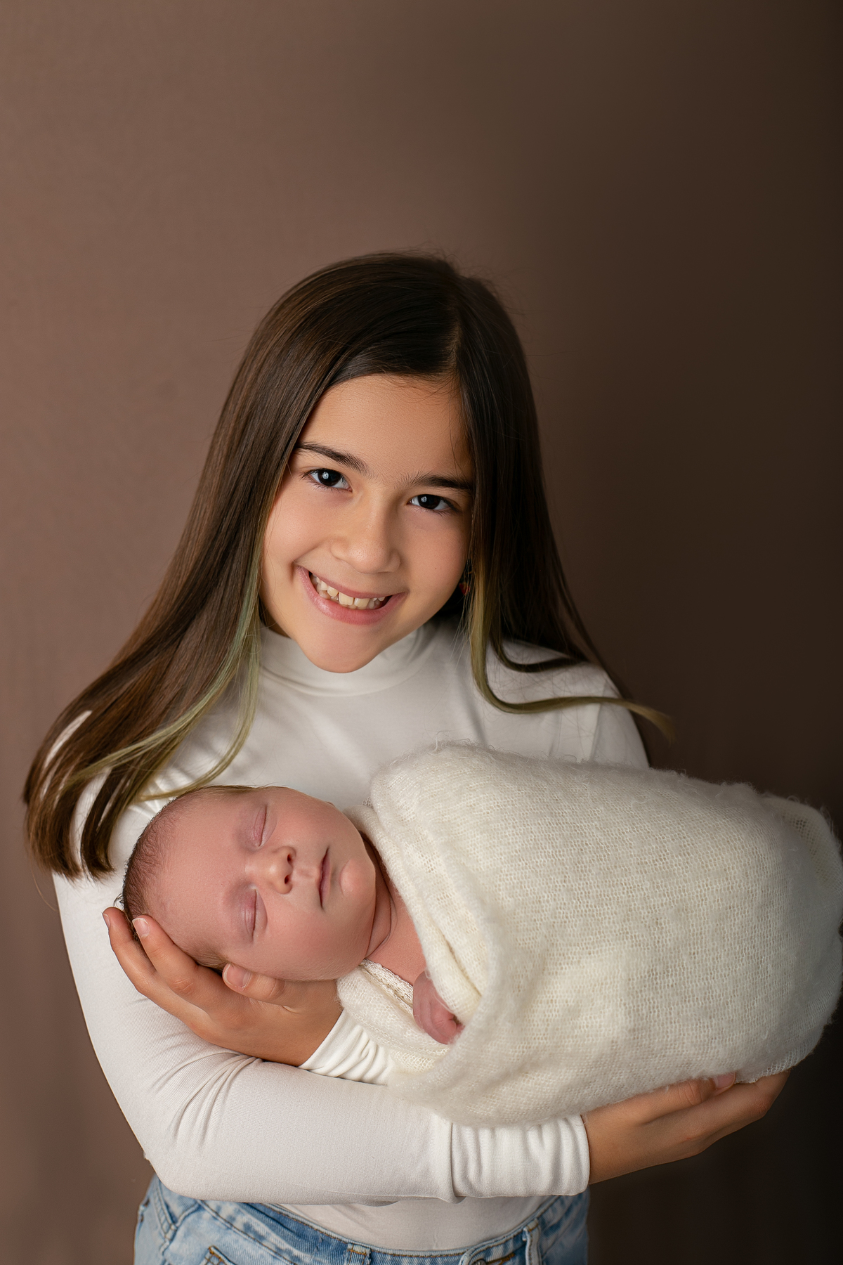 newborn session, ensaio newborn fotografado por Cinthia Toledo Photography em Malden-MA, Boston, irmaos