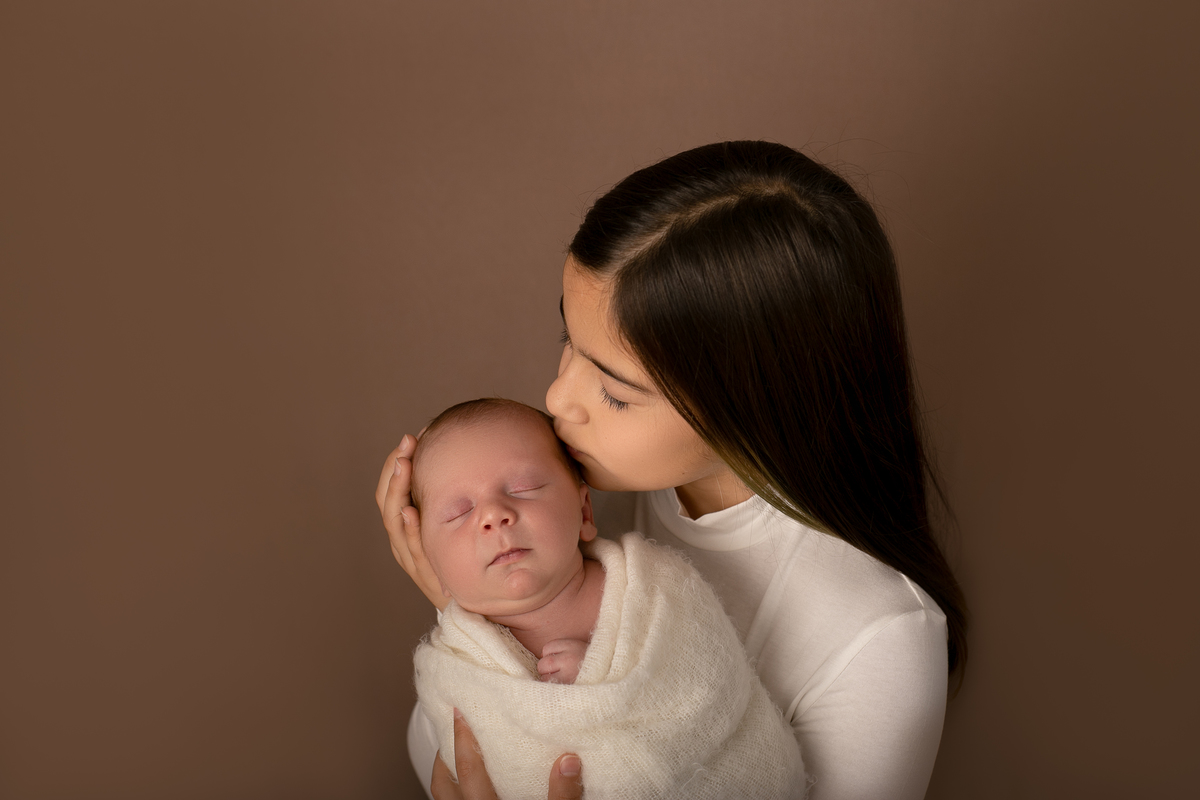 newborn session, ensaio newborn fotografado por Cinthia Toledo Photography em Malden-MA, Boston, 