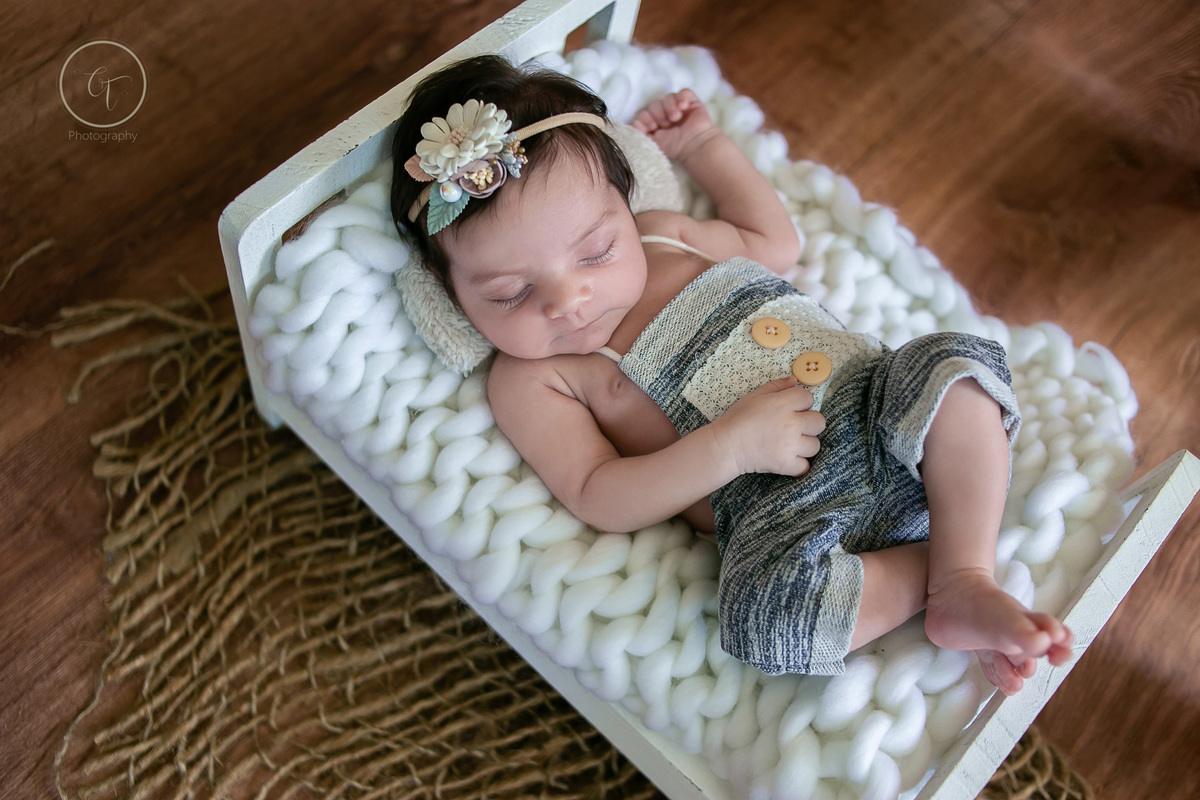 Cínthia Toledo fotógrafa, Malden-MA, fotografa de newborn, ensaio newborn, newborn photography