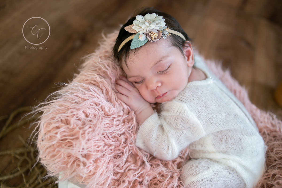 Cínthia Toledo fotógrafa, Malden-MA, fotografa de newborn, ensaio newborn, newborn photography, newborn na caminha