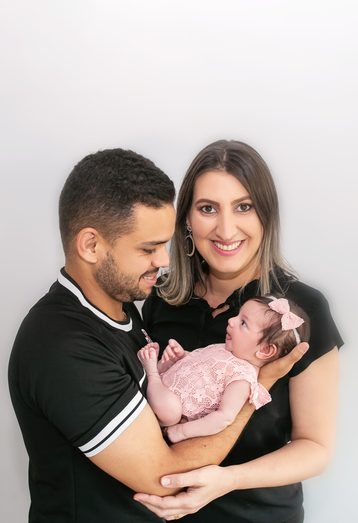 Cínthia Toledo fotógrafa, Malden-MA, fotografa de newborn, ensaio newborn, newborn photography, newborn com os pais