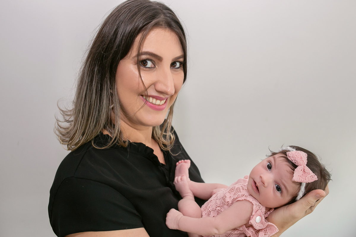 Cínthia Toledo fotógrafa, Malden-MA, fotografa de newborn, ensaio newborn, newborn photography, newborn com a mãe