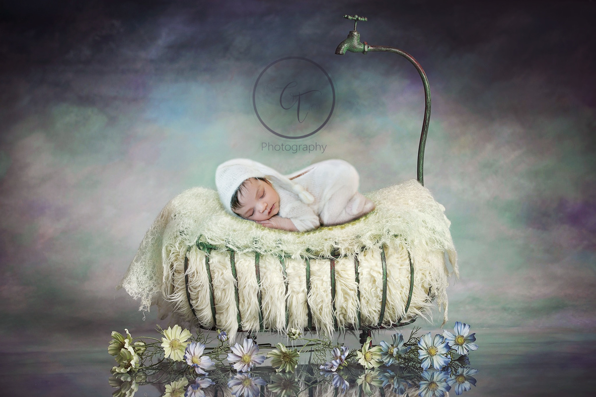 Cínthia Toledo fotógrafa, Malden-MA, fotografa de newborn, ensaio newborn, newborn photography, fundo digital, manipulação newborn