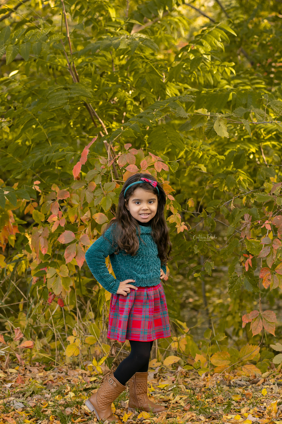 Cínthia Toledo, fotografia, Malden-MA, Fall, outono, ensaio de outono, sessçao fotográfica, Ensaio família, fotos de família, family, infantil, menina, criança