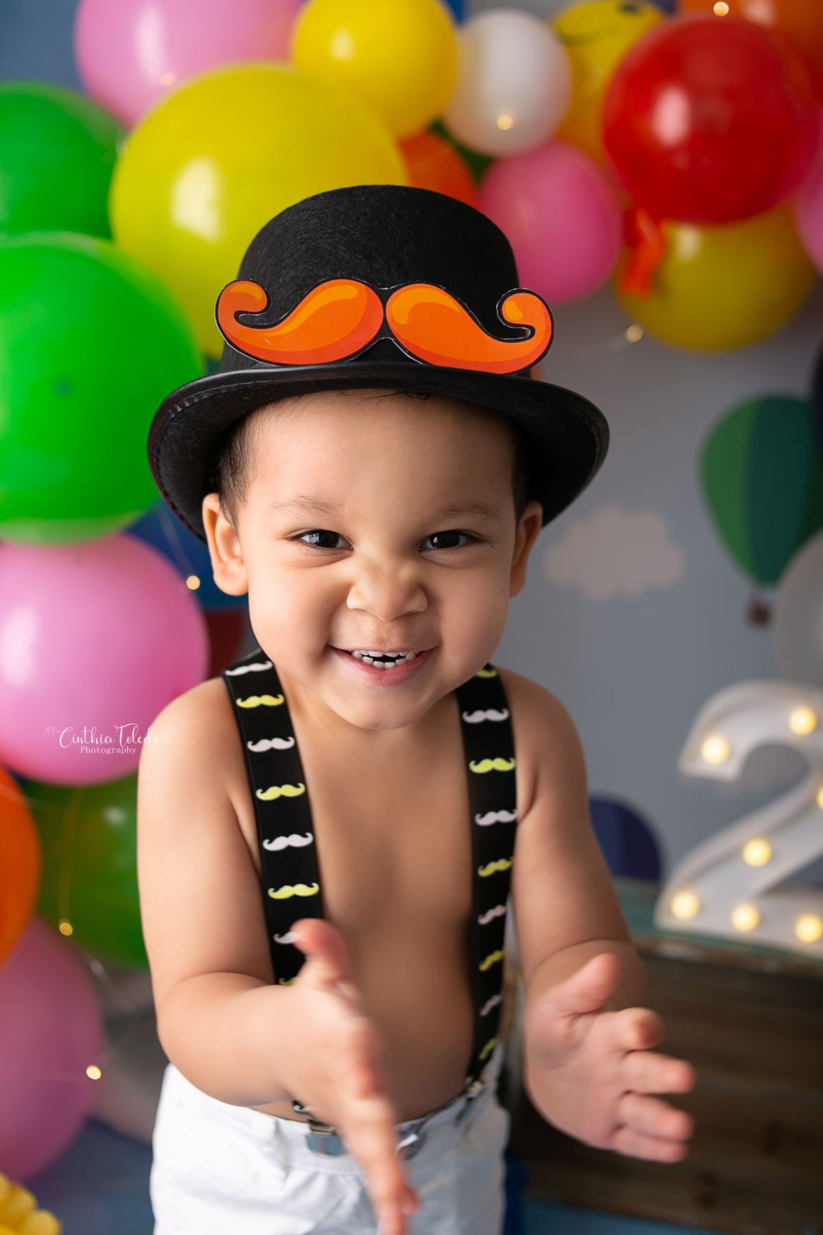 Cínthia Toledo, fotógrafa de família, fotógrafa de newborn e babys, cake smash, smash the cake, 2 anos, ensaio infantil, fotografia de bebês, babys, Malden-MA, mundo bita, cake smash mundo bita