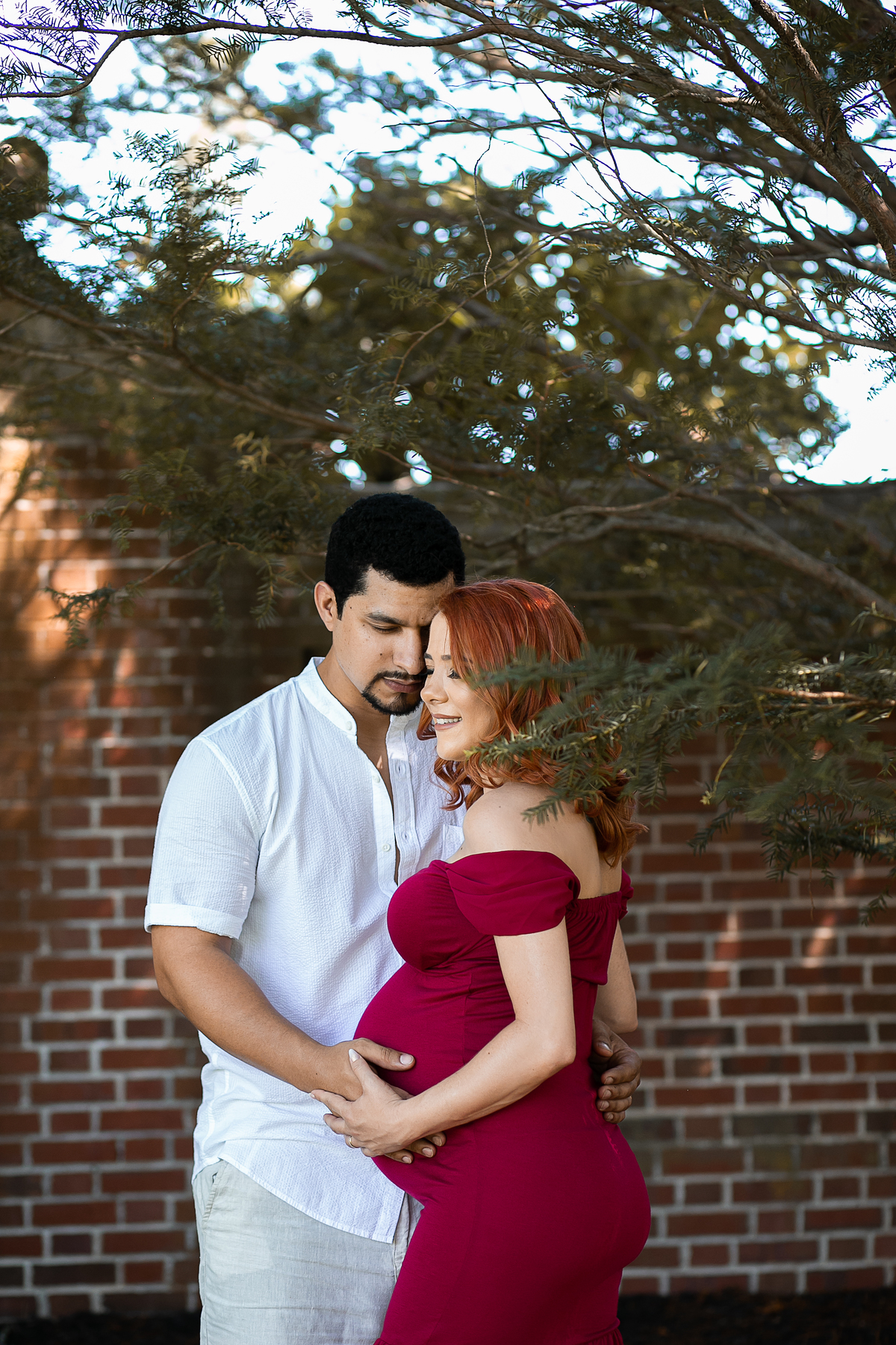 ensaio fotográfico de gestante / pregnancy/ maternity, casal, fotografado por Cinthia Toledo photography, localizado em 
Beverly David S Lynch Park,  Julho de 2021