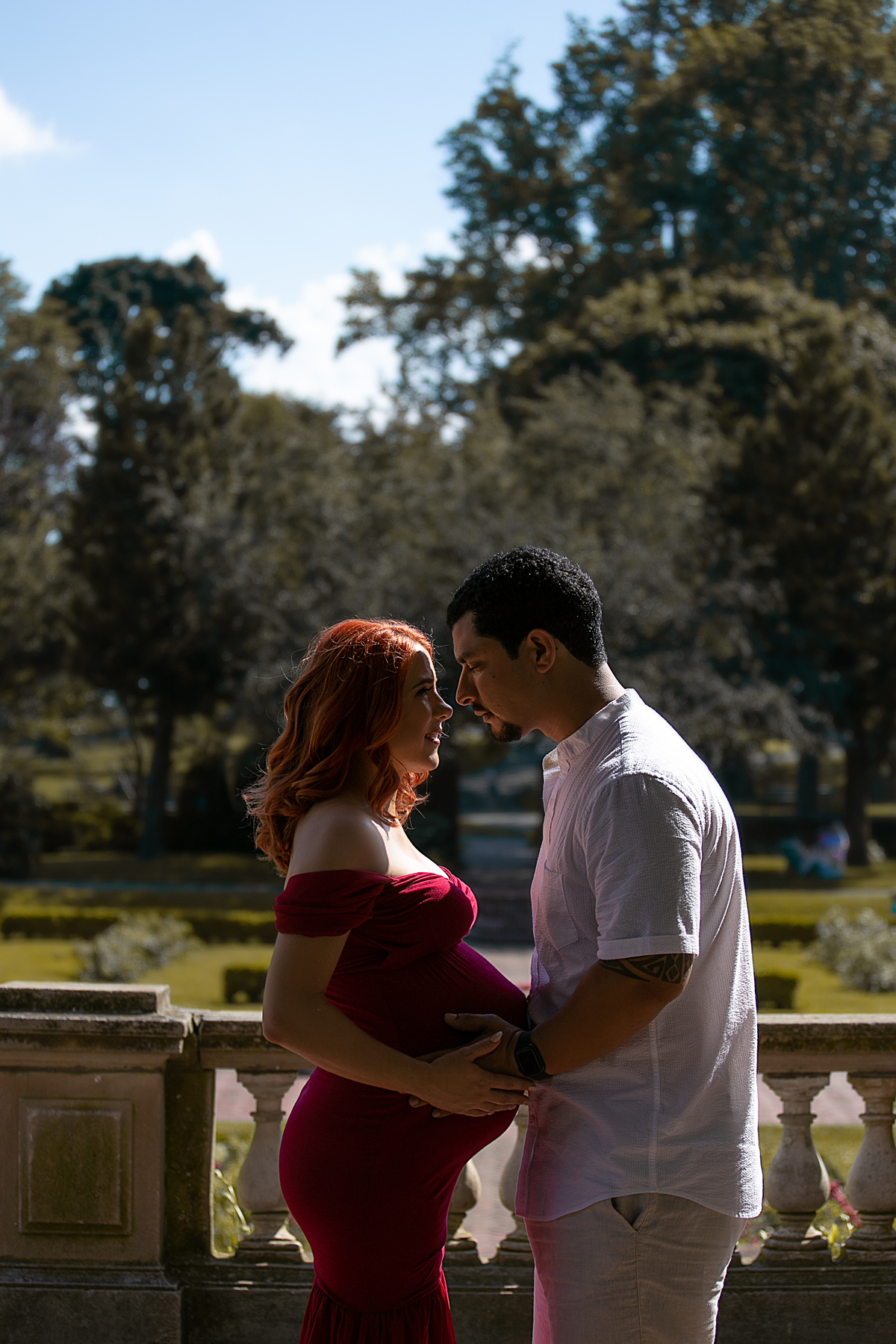 ensaio fotográfico de gestante / pregnancy/ maternity, casal, fotografado por Cinthia Toledo photography, localizado em 
Beverly David S Lynch Park,  Julho de 2021