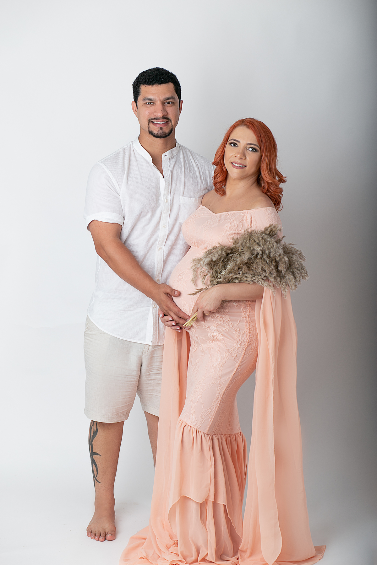 ensaio fotográfico de gestante / pregnancy/ maternity, casal, fotografado por Cinthia Toledo photography, localizado em 
studio de MALDEN-MA,  Julho de 2021, 