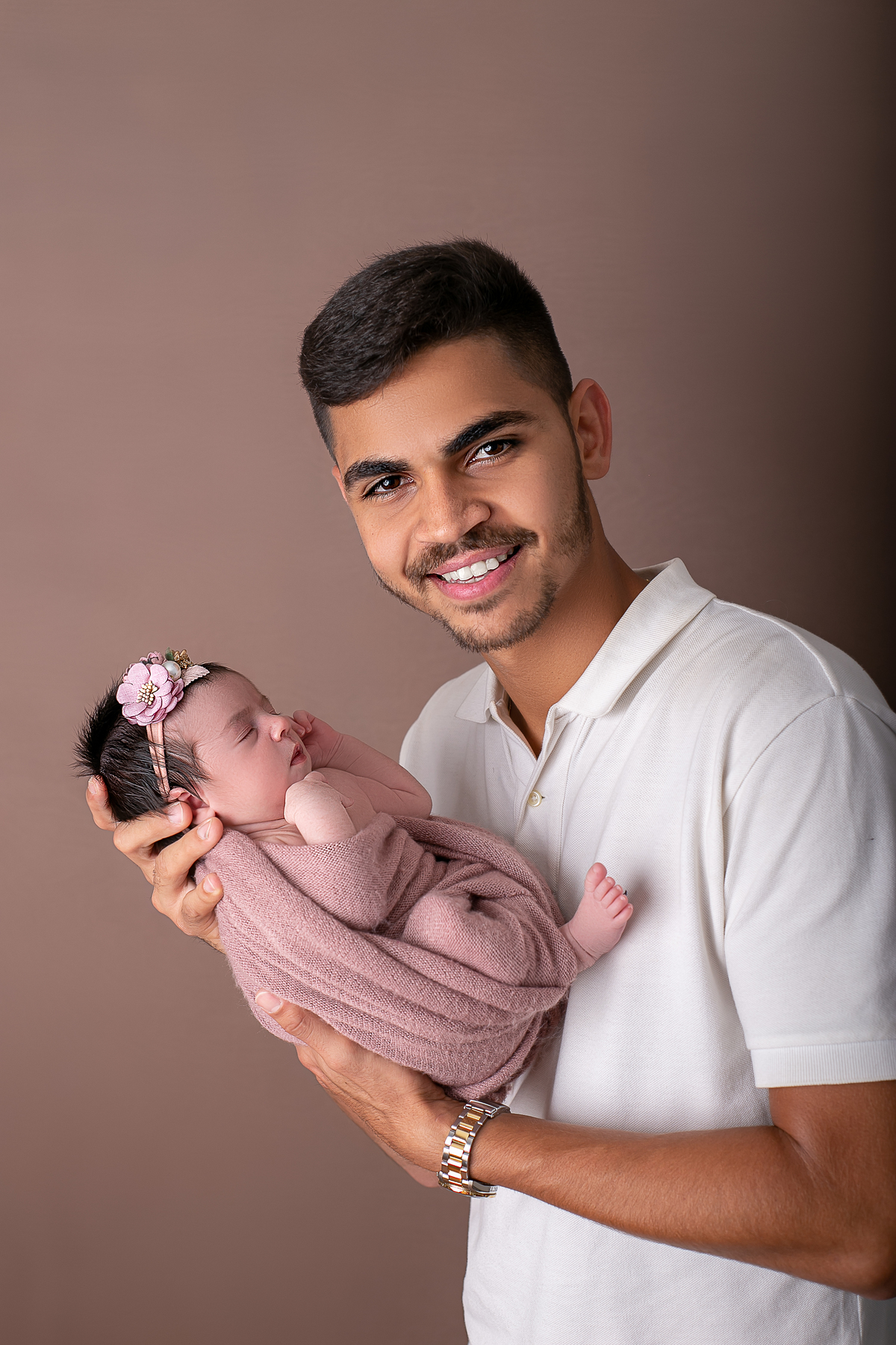 ensaio newborn feminino, fotografado por Cinthia Toledo photography/fotografia, Fotógrafa de Família especializada em newborn, fotografado em Malden-MA EUA. 
