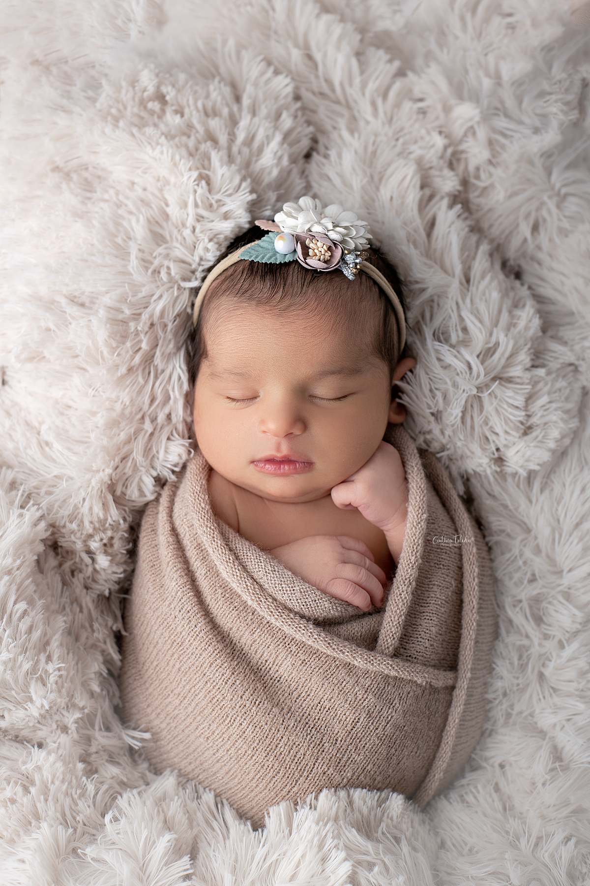 Ensaio fotografico newborn (recem-nascido) fotos realizadas em Malden-MA. fotografia feita por Cinthia Toledo fotografia