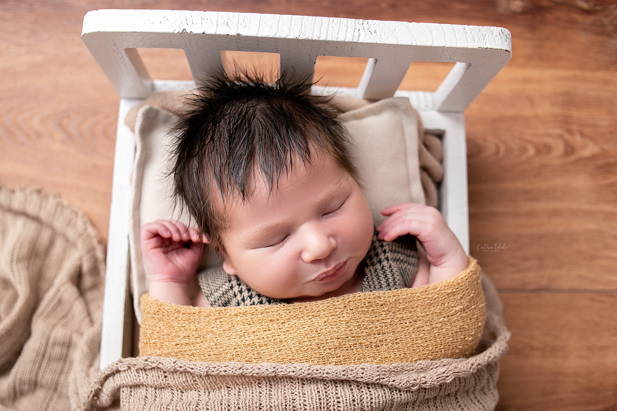 Ola boa noite! me chamo Cinthia Toledo, sou fotografa especializada em recem-nascidos(newborn), bebes, gestantes, fotografo  ensaios femininos, casais e familia. Atendo atualmente em Boston-MA, mas estarei com minha agenda aberta entre o final de Abril e 
