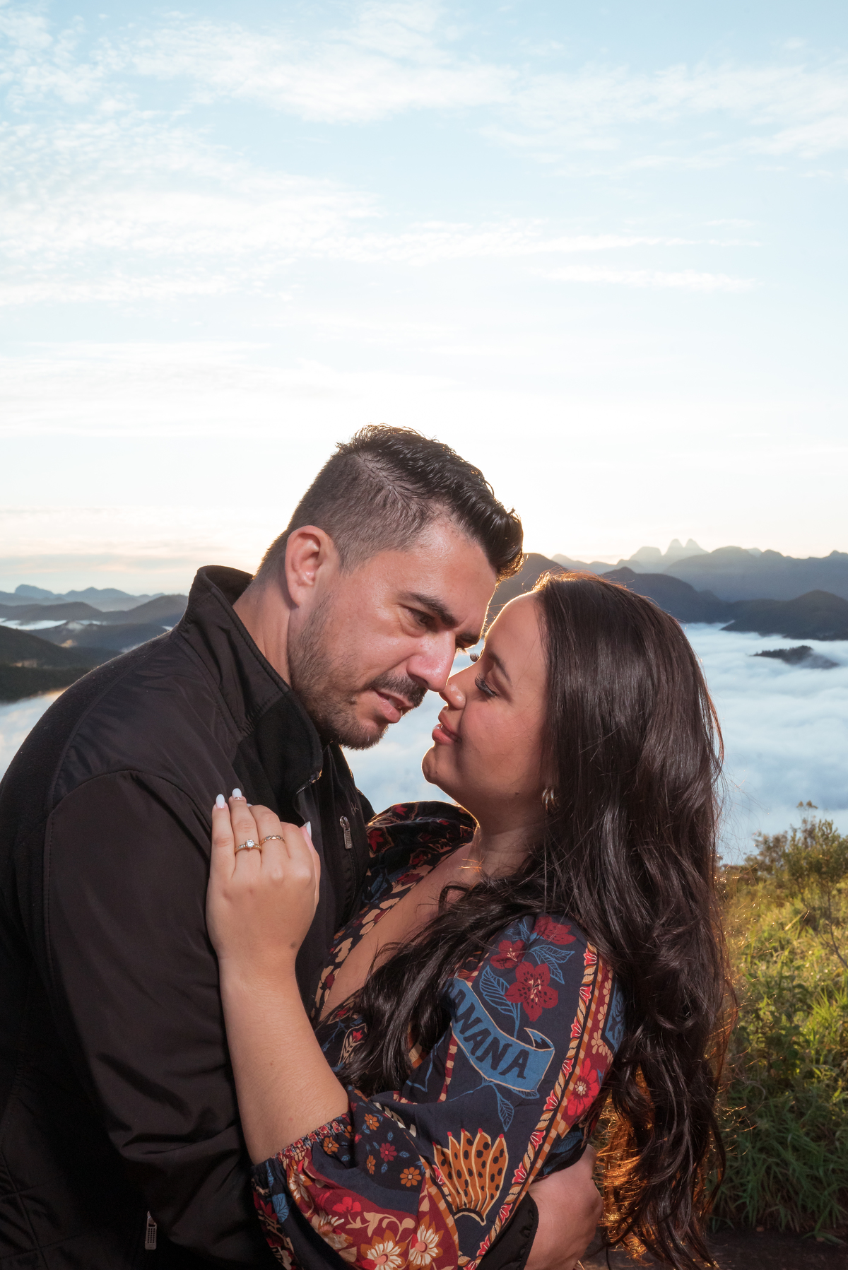 Noivos olhar singulares