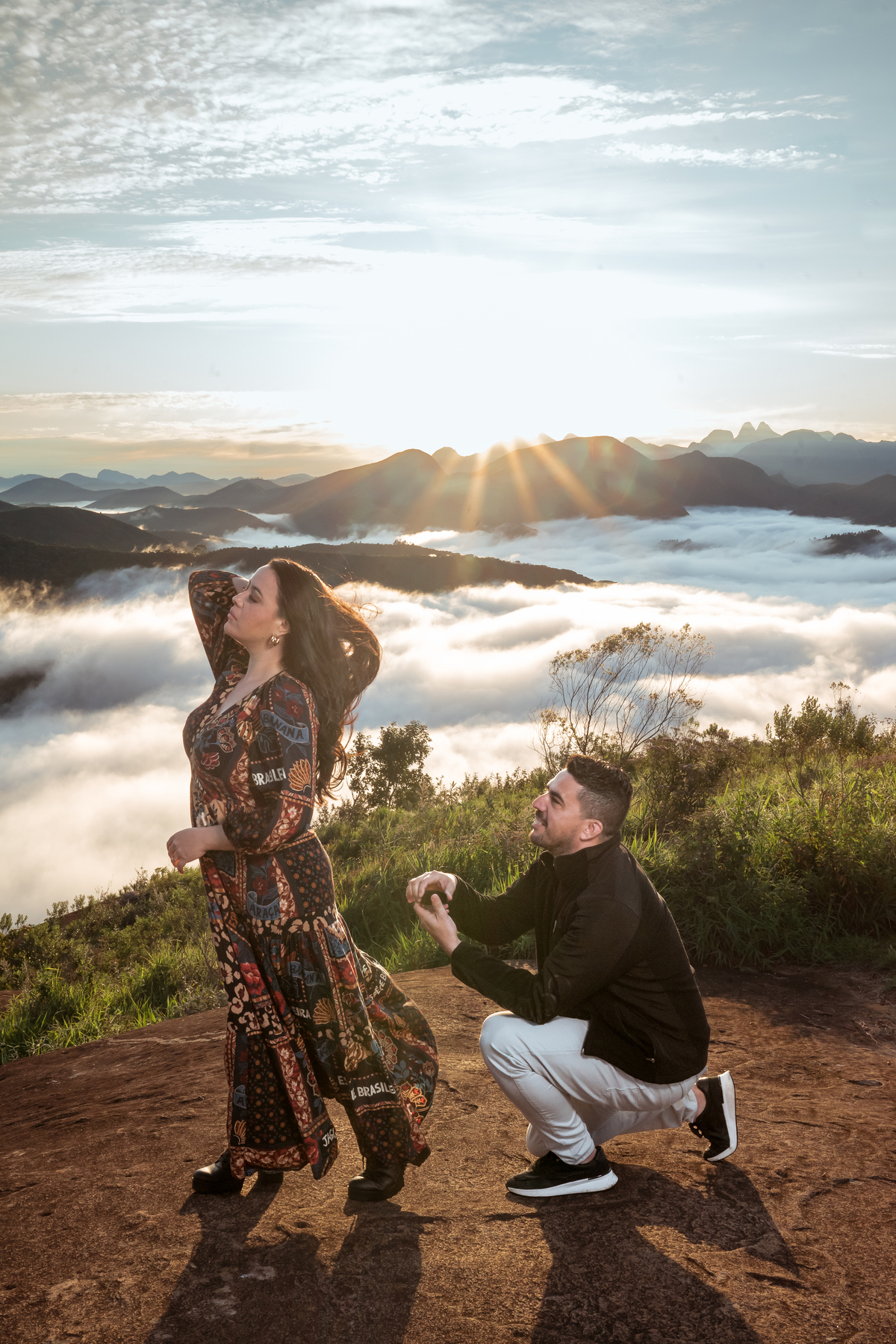 Pedido de casamento nas montanhas 