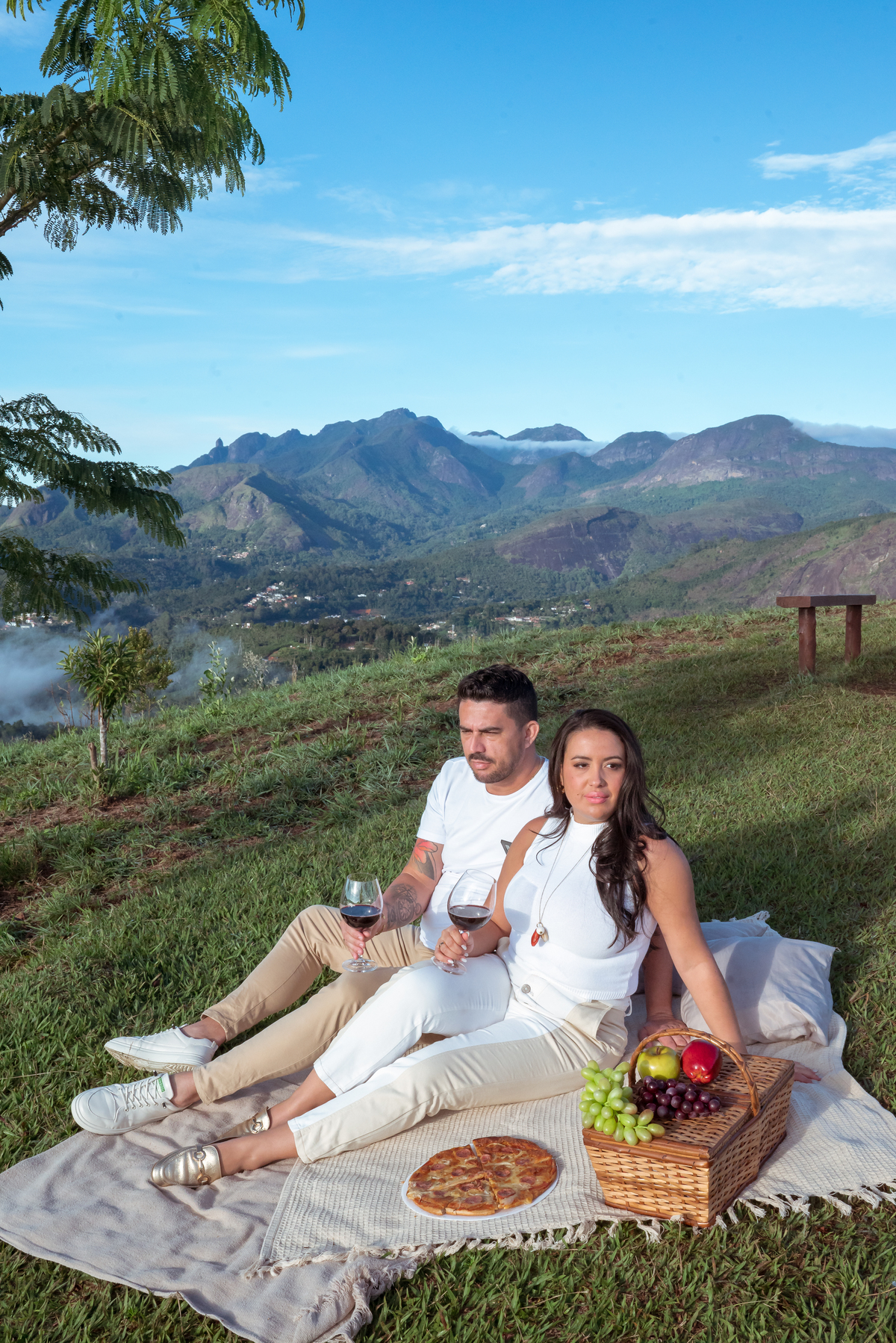 Pré-wedding noivos piquenique.