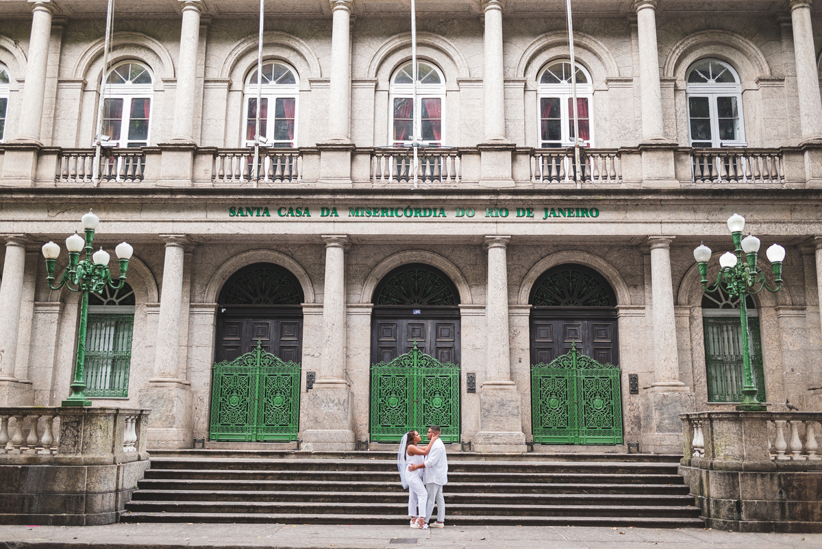 pré-wedding em local que reflete a personalidade do casal