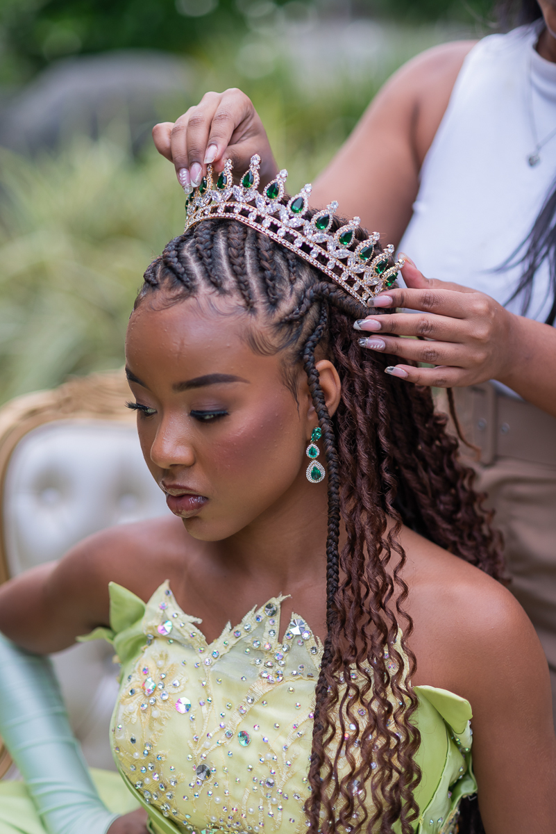 Making off debutante 