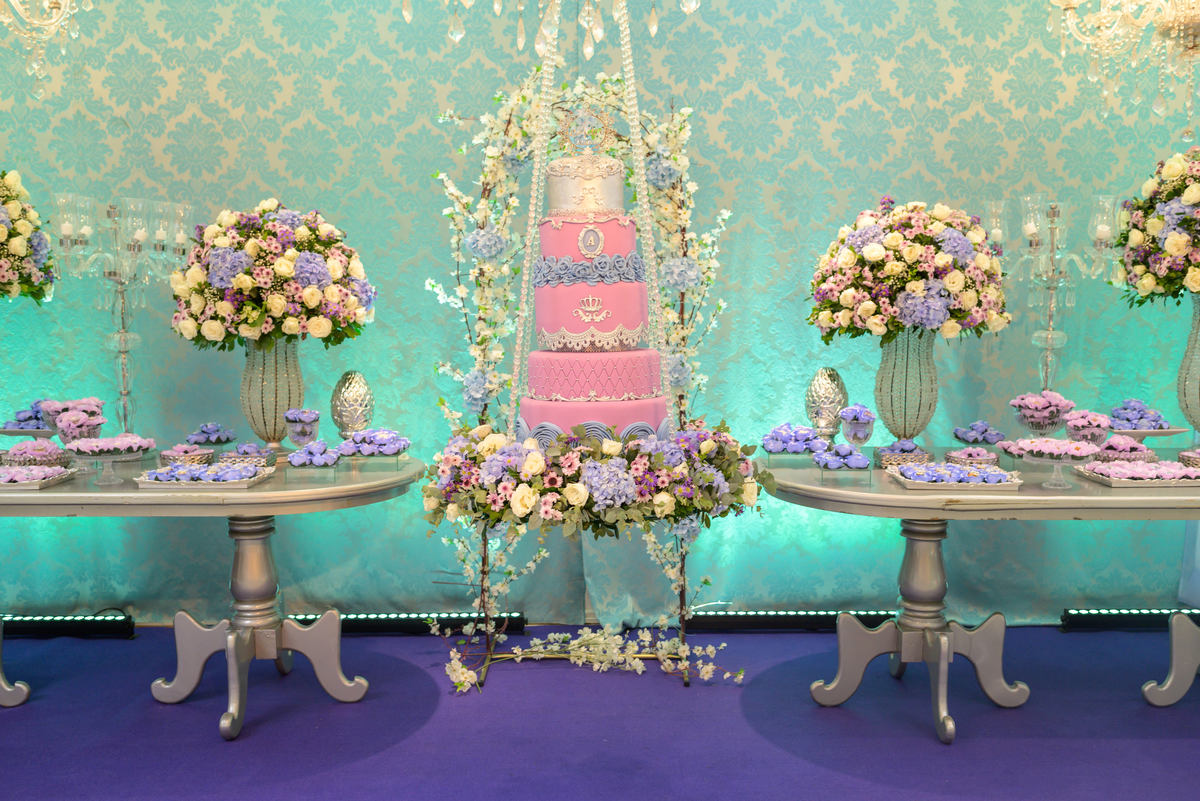 Decoração de 15 anos rosa e lilás