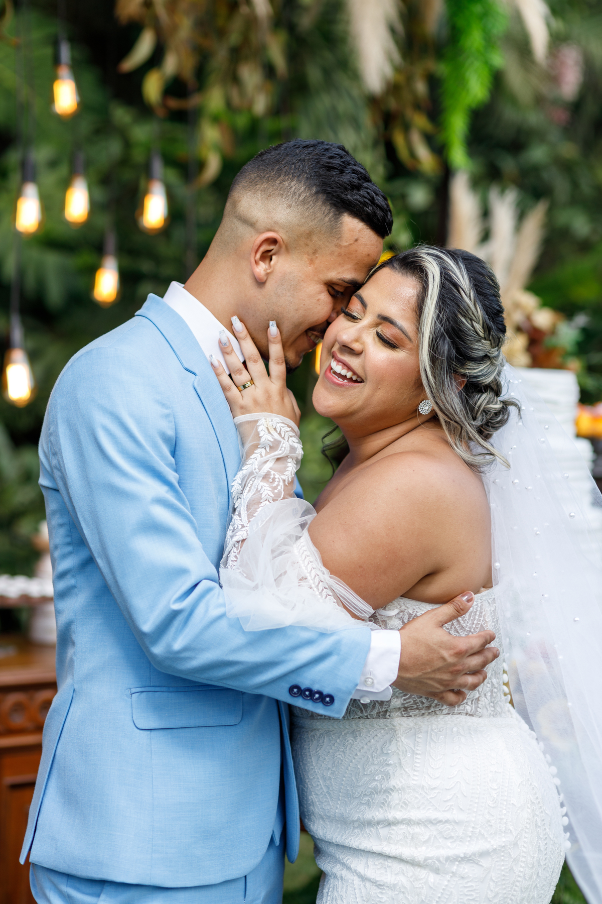 Fotografia ao Ar Livre dos noivos 