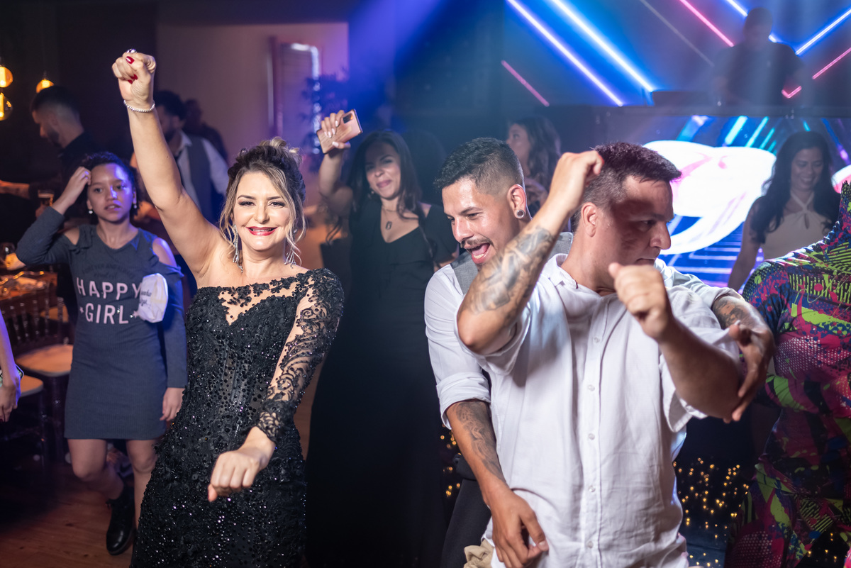 Pista de dança empolgada 