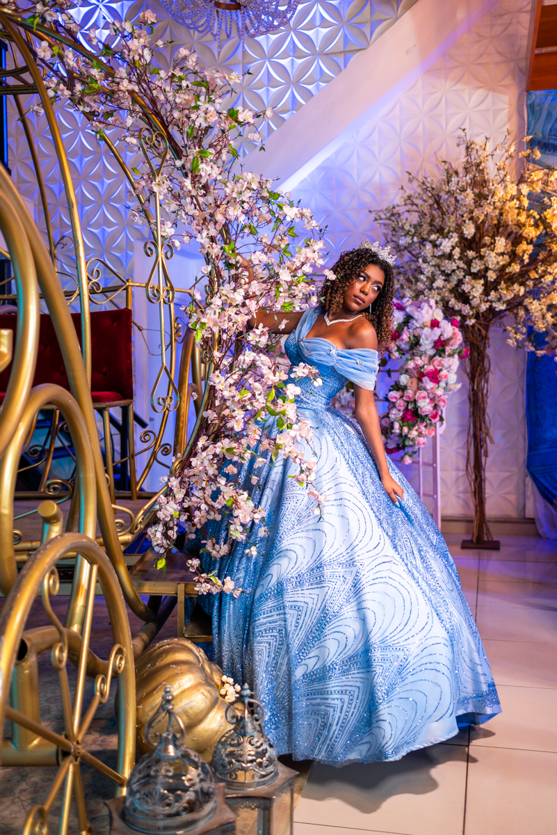 Melhores poses fotos debutante carruagem