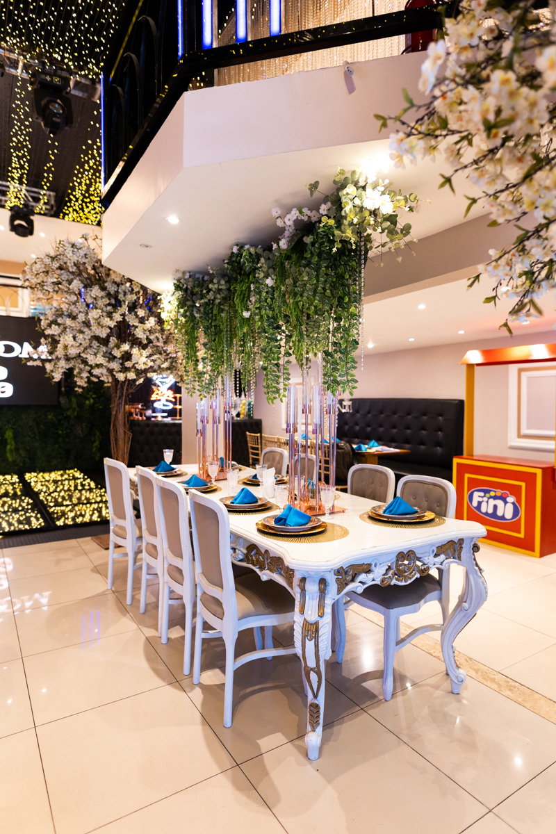  Mesa posta de 15 anos da cinderela