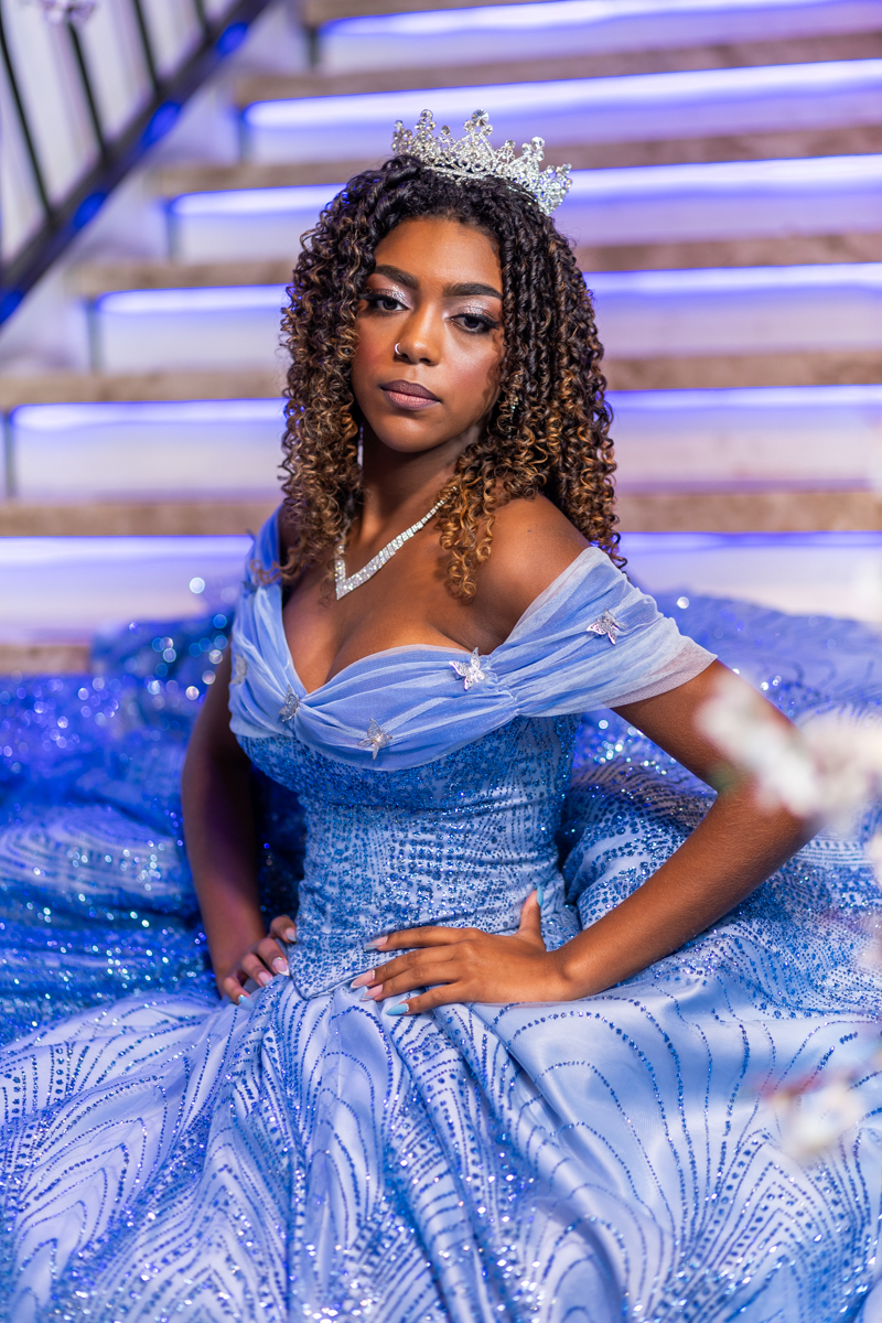  Fotos da debutante na escada 