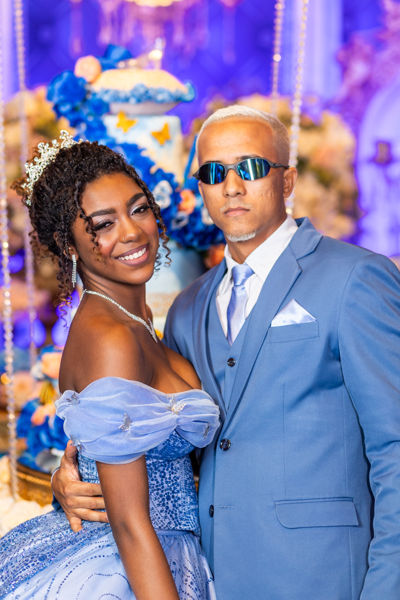 Irmão com debutante 