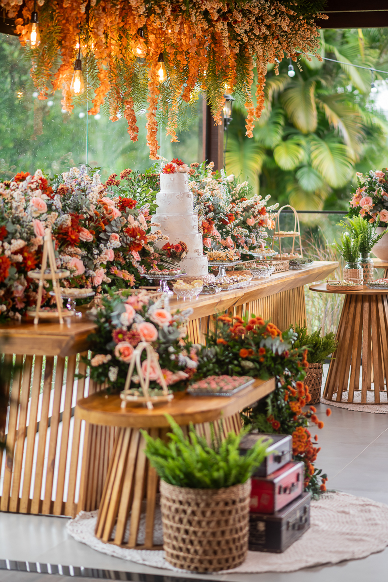 Decoração de Casamento com flores tropicais