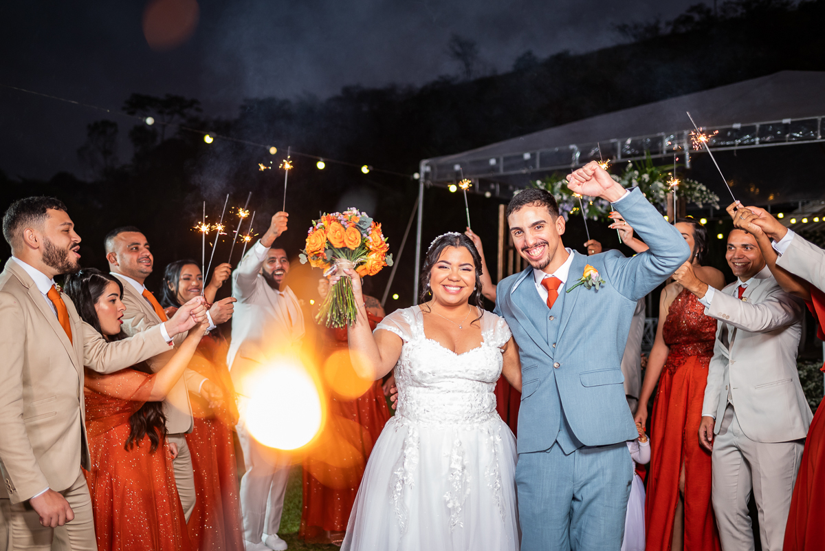 Fotos com noivos no Sítio 