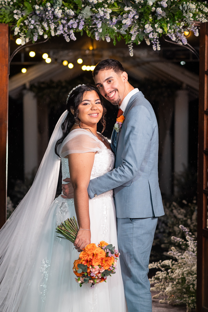  Fotos de noivos no Campo ao anoitecer 